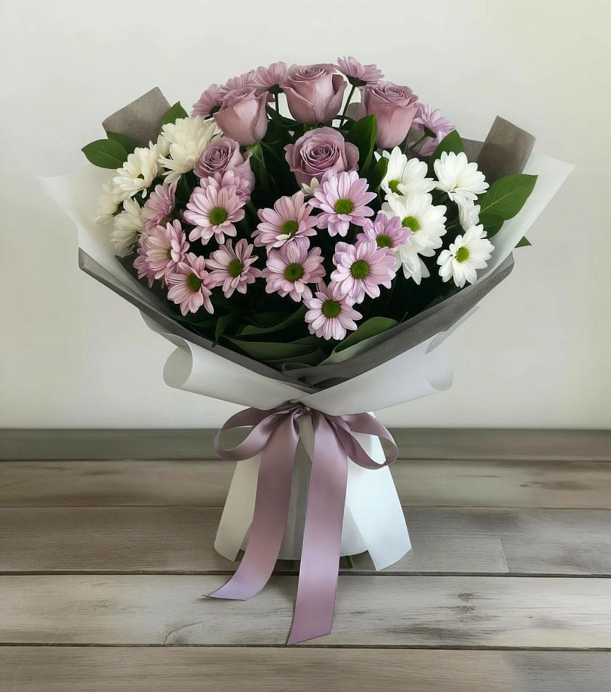 Букет цветов из: Хризантемы и Розы в Новый Уоян