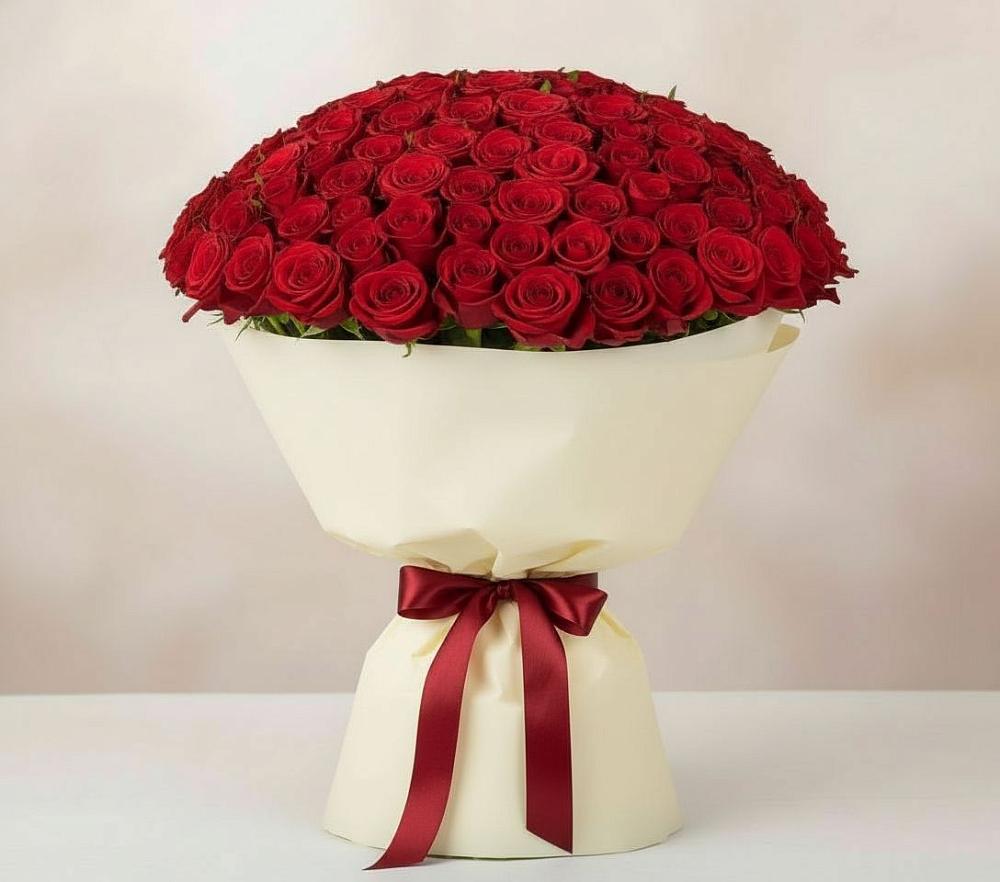 Букет 101 Красная роза Милано в Новый Уоян