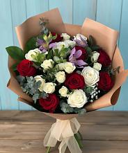 Букет цветов из:  Розы и Альстромерии в Новый Уоян
