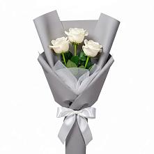 Букет 3 белые розы #REPLACE_PRED# Новый Уоян