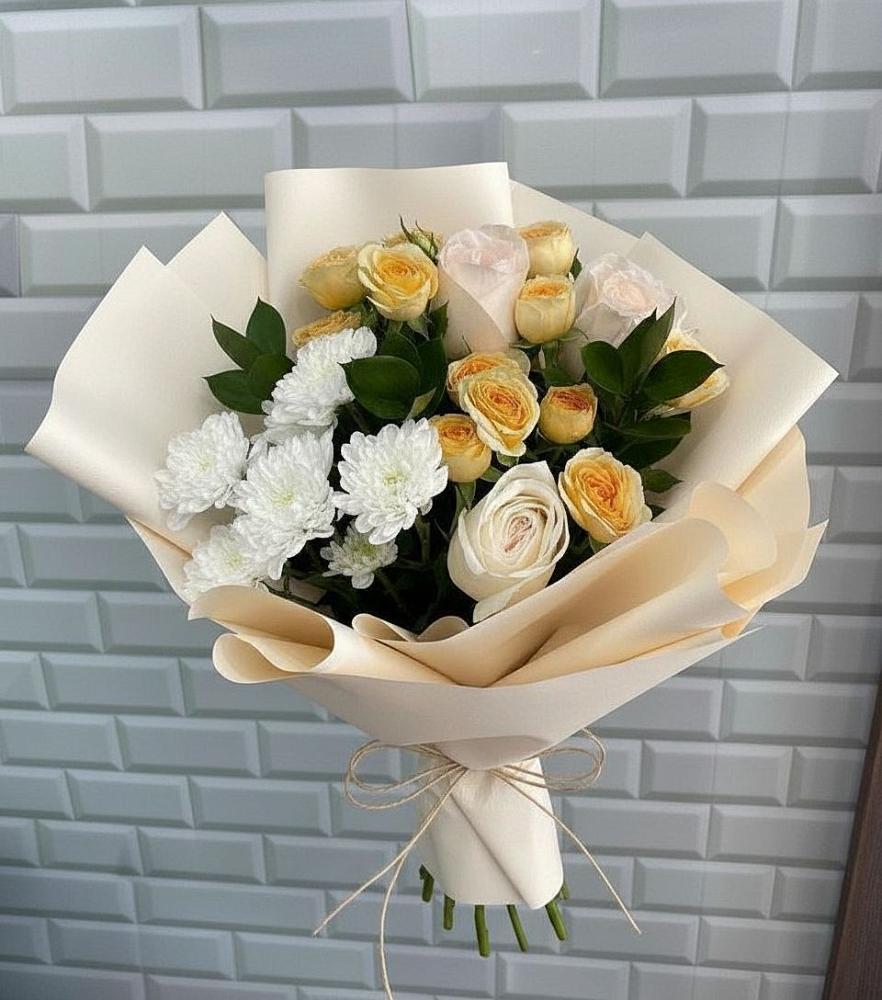 Букет цветов из: Розы и Хризантемы в Новый Уоян