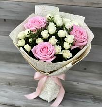 Букет цветов из:  Розы в Новый Уоян