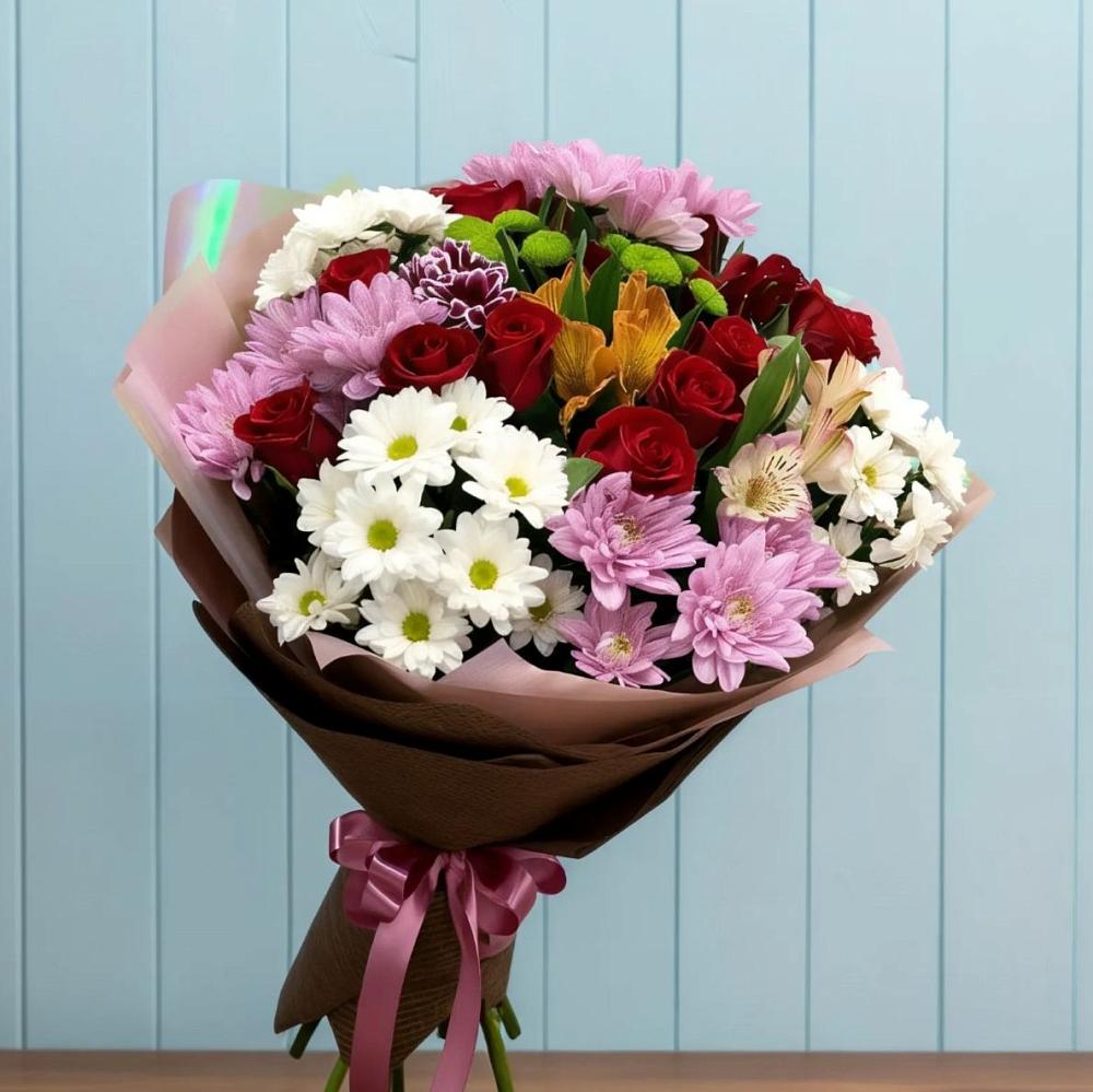 Букет цветов из: Розы, Хризантемы и Альстромерии в Новый Уоян