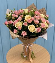 Букет цветов из:  Розы #REPLACE_PRED# Новый Уоян
