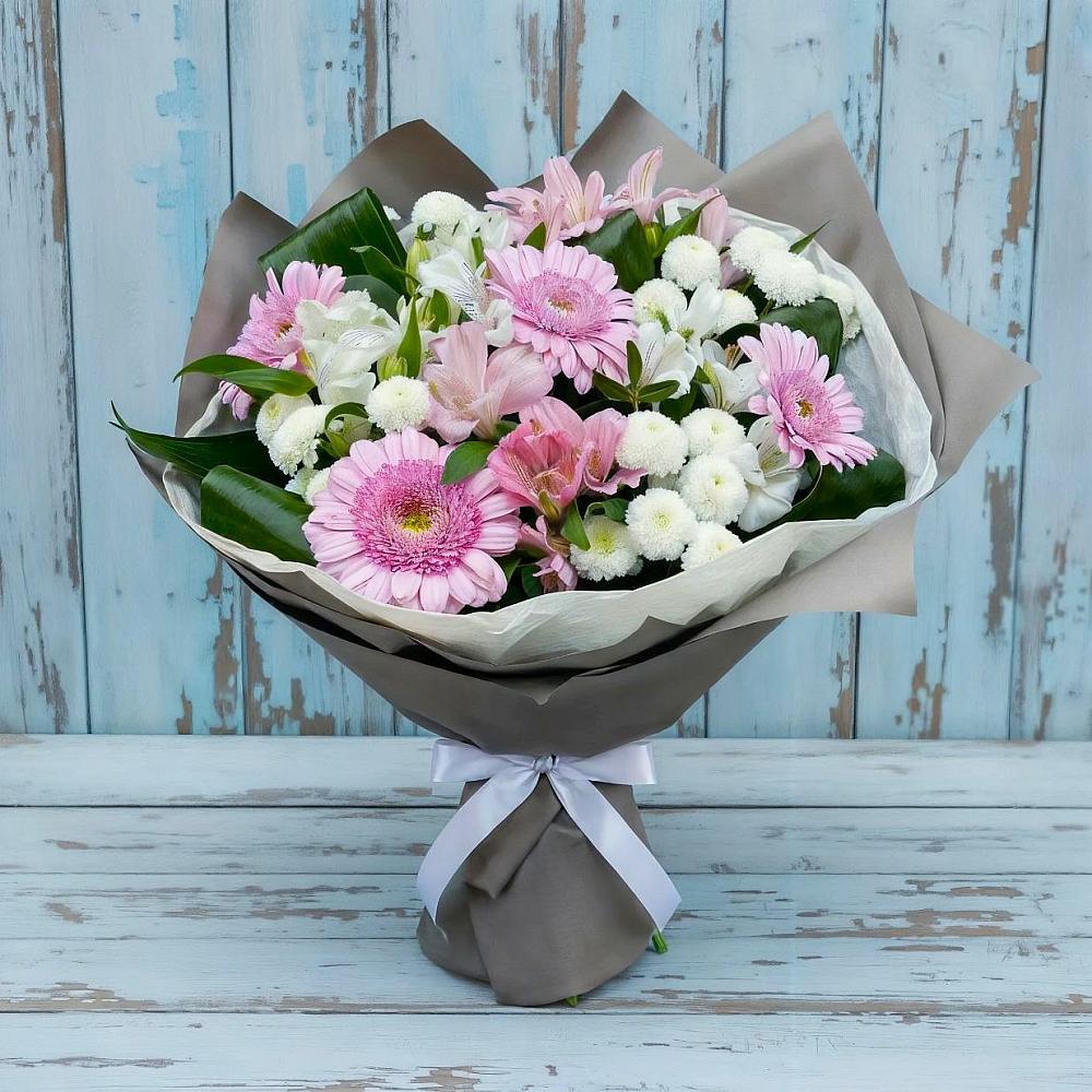 Букет цветов из: Герберы, Альстромерии и Хризантемы в Новый Уоян