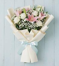 Букет цветов из:  Лилии в Новый Уоян
