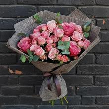 Букет цветов из:  Розы в Новый Уоян